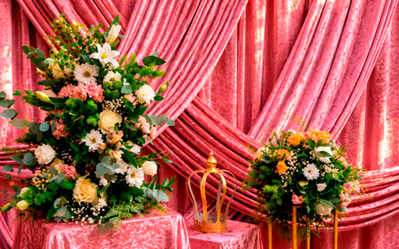 Arreglos florales para espacios de bienvenida