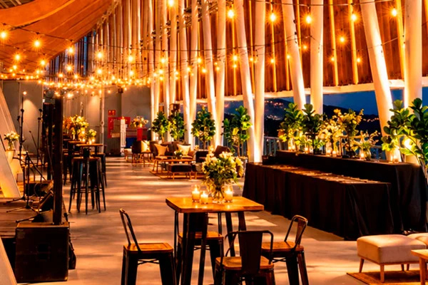 Lounge corporativo en Claro Arena