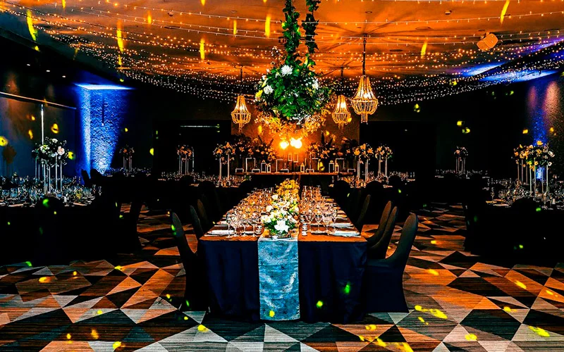 Lounge corporativo para evento empresarial