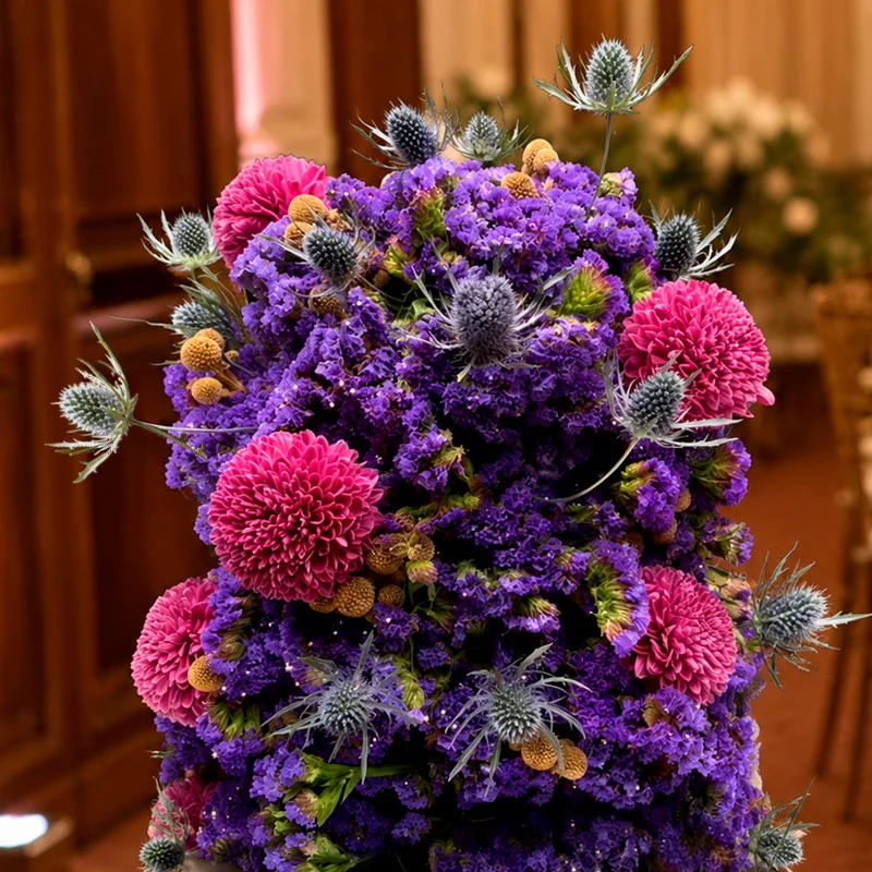 Arreglos florales escultóricos para matrimonios en Las Condes